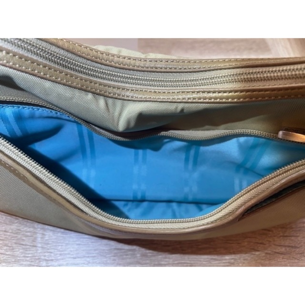 Tumi Ballistic Nylon w/Leather Trim Purse Bag Tan w/Blue Lining - Picture 6 of 9